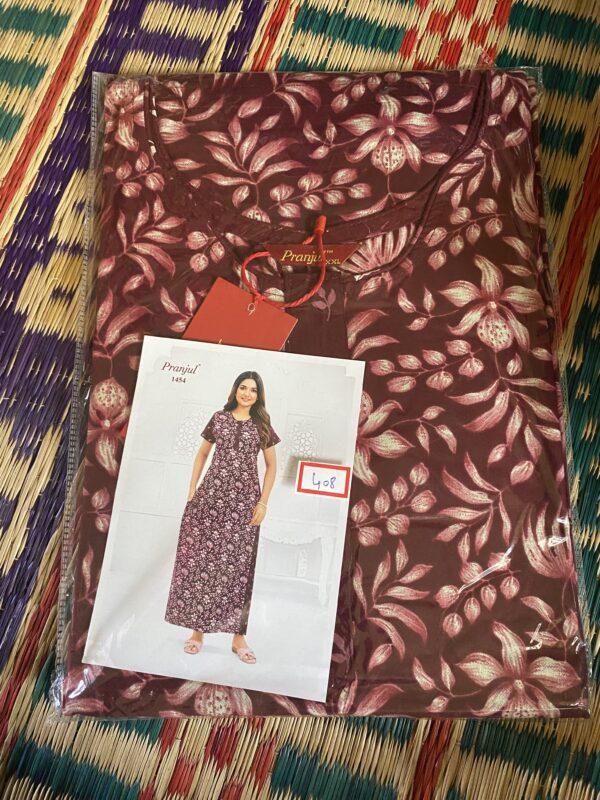 Maroon with floral-leaf design nighty