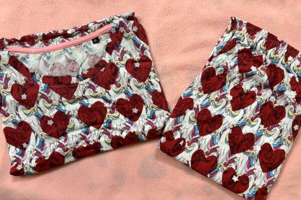 White with heart pattern pyjama set - XL